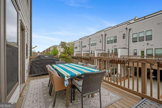 2020 Holtz Lane, Atlanta, GA 30318