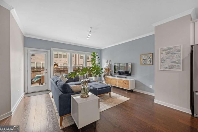 2020 Holtz Lane, Atlanta, GA 30318