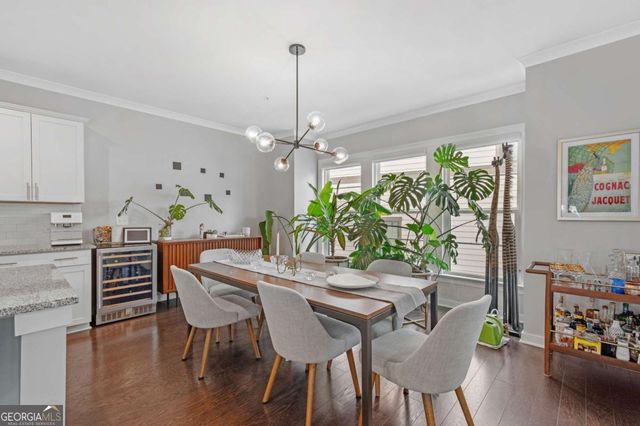 2020 Holtz Lane, Atlanta, GA 30318