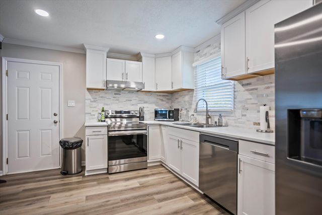 3825 Us Highway 25, Hephzibah, GA 30815