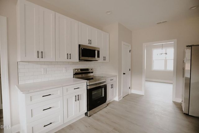 143 Knight Road, Broadway, NC 27505