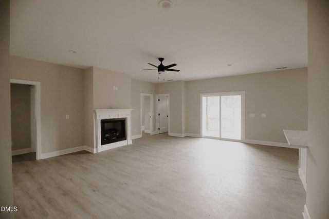 143 Knight Road, Broadway, NC 27505