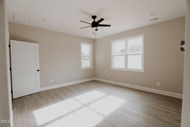 143 Knight Road, Broadway, NC 27505