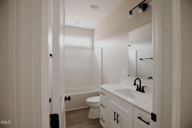 143 Knight Road, Broadway, NC 27505