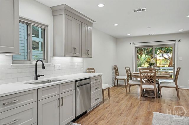9 Windlass Court, Savannah, GA 31411