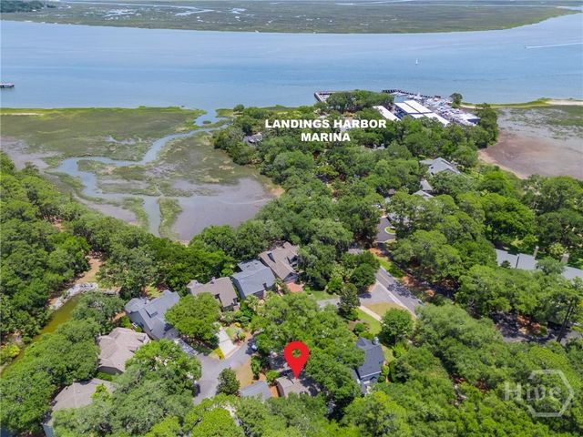 9 Windlass Court, Savannah, GA 31411