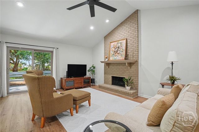 9 Windlass Court, Savannah, GA 31411