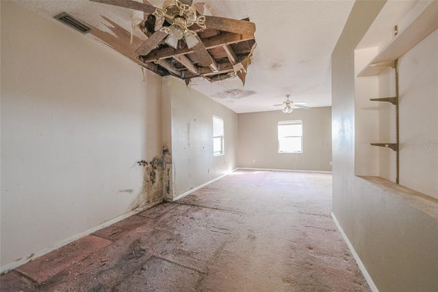 606 S WIGGINS ROAD, Plant City, FL 33566