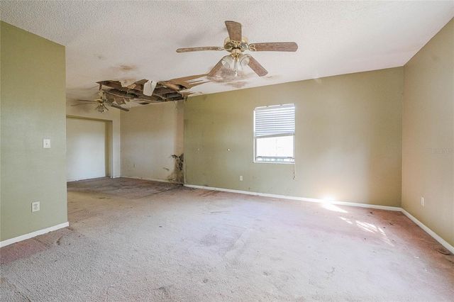 606 S WIGGINS ROAD, Plant City, FL 33566