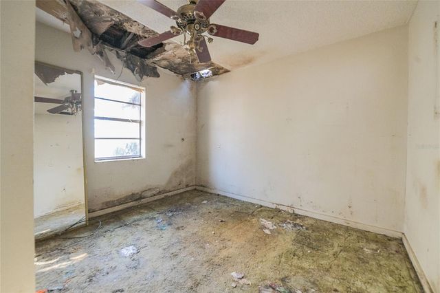 606 S WIGGINS ROAD, Plant City, FL 33566