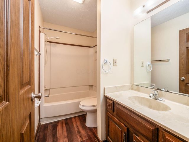 424 Edinburgh Road, Dublin, OH 43017