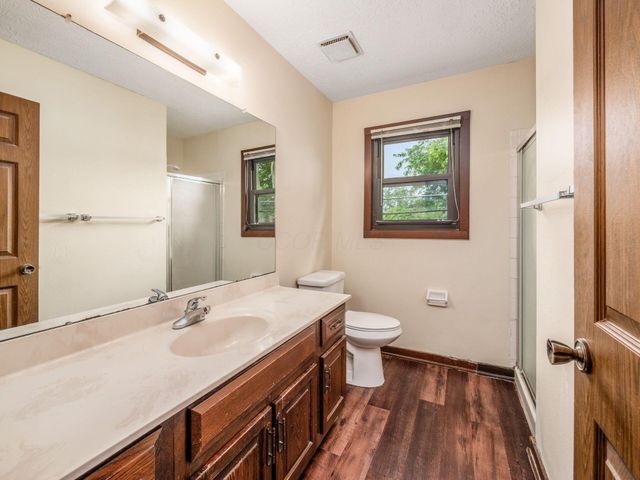 424 Edinburgh Road, Dublin, OH 43017