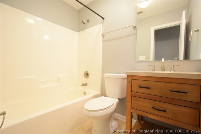 205 Stockbridge Drive, Raeford, NC 28376