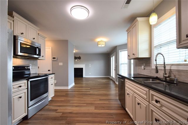 205 Stockbridge Drive, Raeford, NC 28376