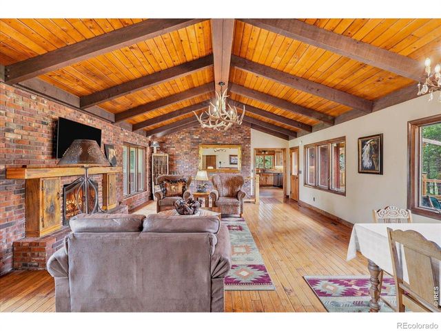 89 Aspen Leaf Lane, Bellvue, CO 80512