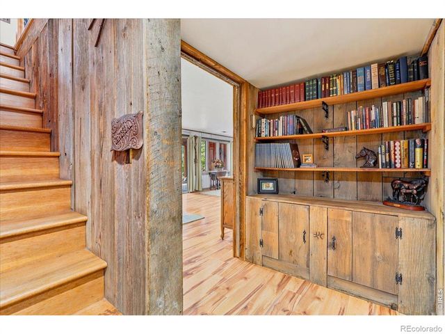 89 Aspen Leaf Lane, Bellvue, CO 80512
