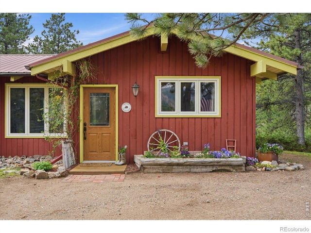 89 Aspen Leaf Lane, Bellvue, CO 80512