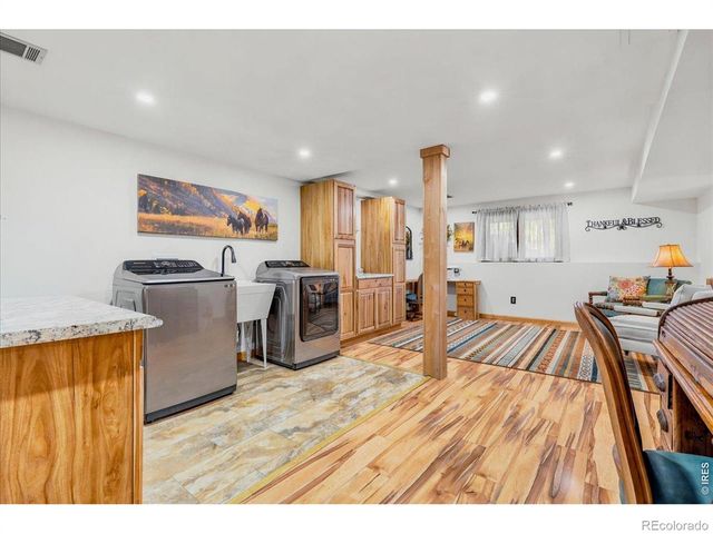 89 Aspen Leaf Lane, Bellvue, CO 80512