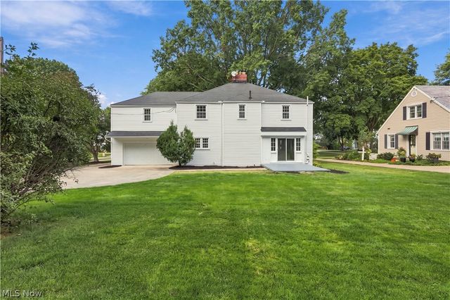 3448 Overhill Drive NW, Canton, OH 44718