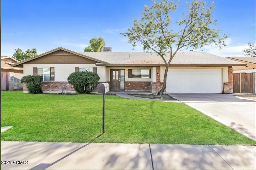 3635 W IRONWOOD Drive, Phoenix, AZ 85051