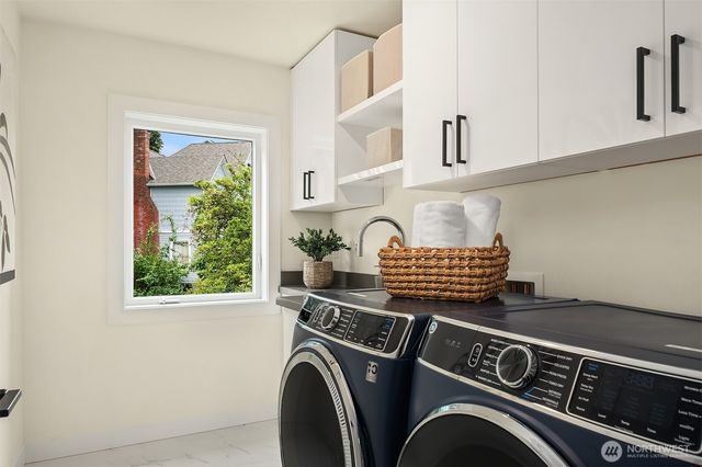 3800 E Jefferson Street, Seattle, WA 98122