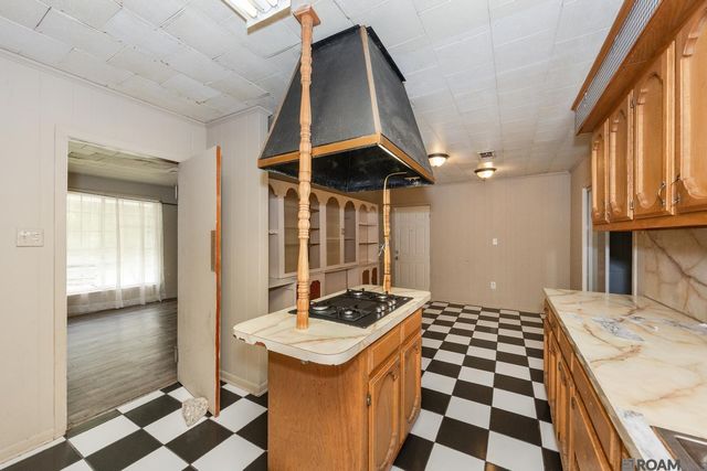 58380 Anthony St, Plaquemine, LA 70764