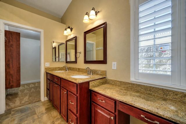 1311 Mcknight Way, Modesto, CA 95351