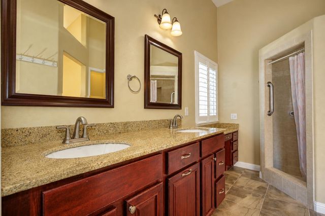 1311 Mcknight Way, Modesto, CA 95351