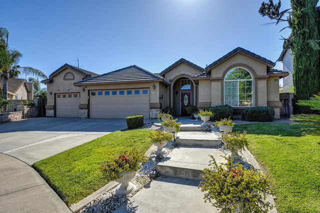 1311 Mcknight Way, Modesto, CA 95351