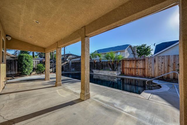1311 Mcknight Way, Modesto, CA 95351