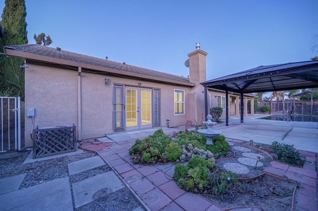 1311 Mcknight Way, Modesto, CA 95351