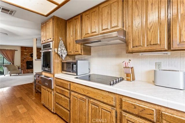 26676 Cypress, Redlands, CA 92373