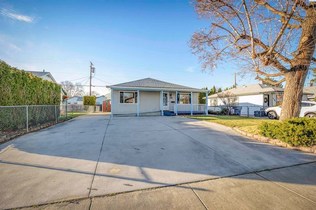 1105 Sanford Ave, Richland, WA 99354