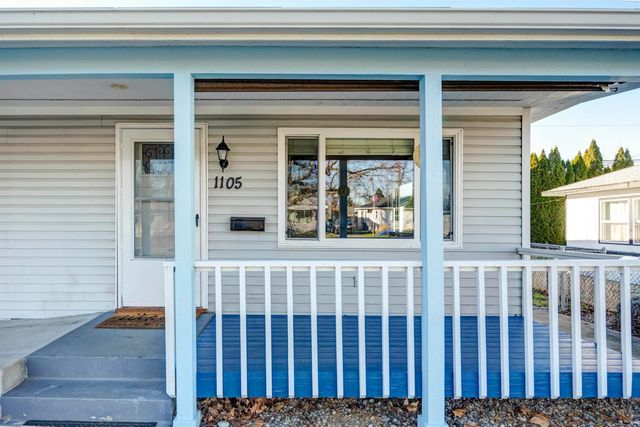 1105 Sanford Ave, Richland, WA 99354