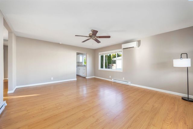 1105 Sanford Ave, Richland, WA 99354