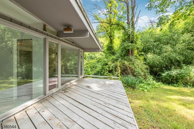 21 Maxwell Ct, Morristown Town, NJ 07960
