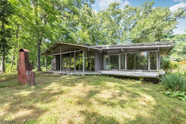 21 Maxwell Ct, Morristown Town, NJ 07960