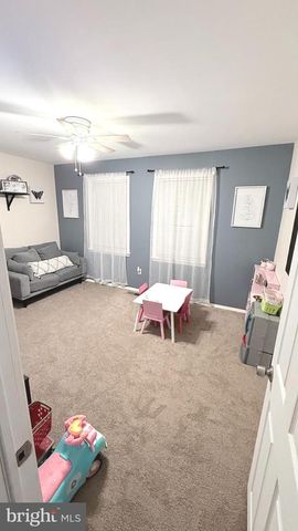 304 NEWPORT RD, Bristol, PA 19007