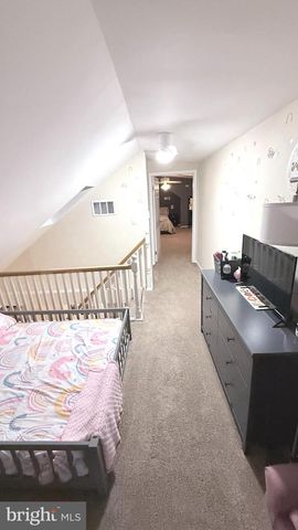 304 NEWPORT RD, Bristol, PA 19007