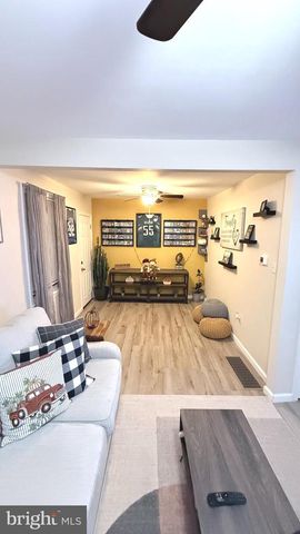 304 NEWPORT RD, Bristol, PA 19007