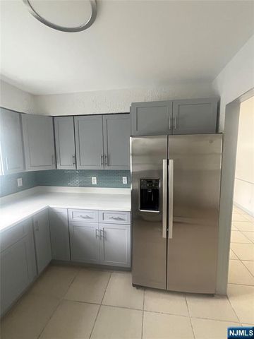 7015 Grand Avenue 1, North Bergen, NJ 07047