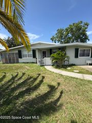 1560 Anchor Lane, Merritt Island, FL 32952