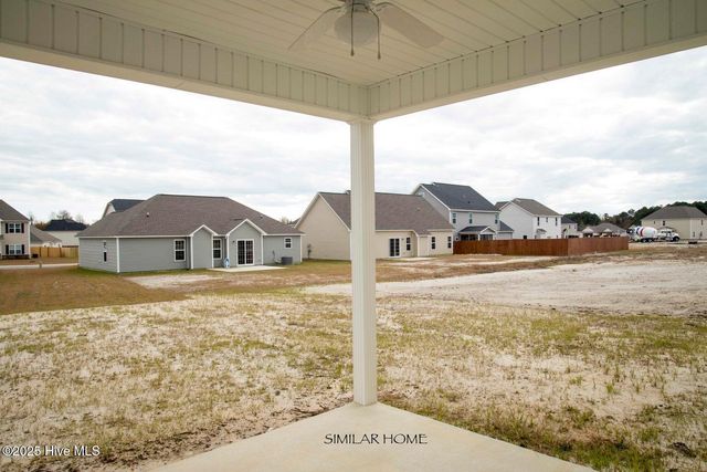 931 Farmyard Garden Drive, Jacksonville, NC 28546