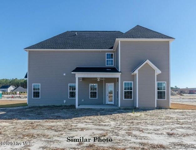 931 Farmyard Garden Drive, Jacksonville, NC 28546