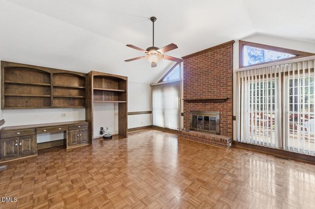 1210 E Cumberland Street, Dunn, NC 28334