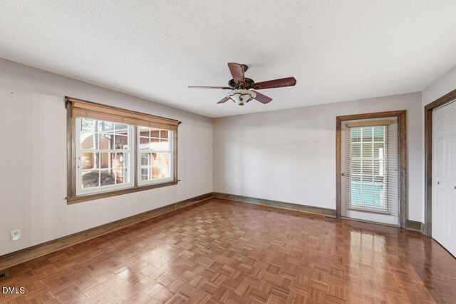 1210 E Cumberland Street, Dunn, NC 28334