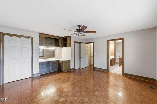 1210 E Cumberland Street, Dunn, NC 28334