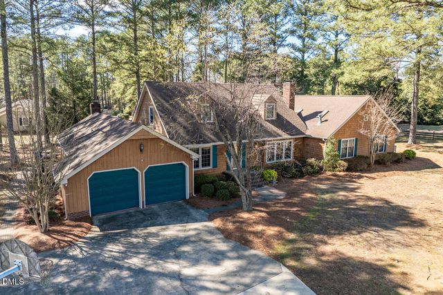 1210 E Cumberland Street, Dunn, NC 28334