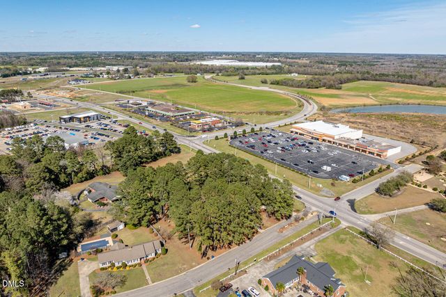 1210 E Cumberland Street, Dunn, NC 28334