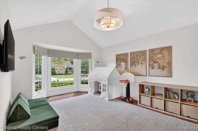 54366 Royal Troon Drive, South Lyon, MI 48178